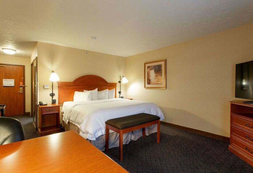 בית מלון כפרי Hampton Inn Waterloo