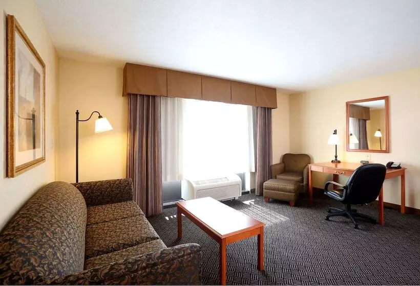 هتل Hampton Inn Waterloo