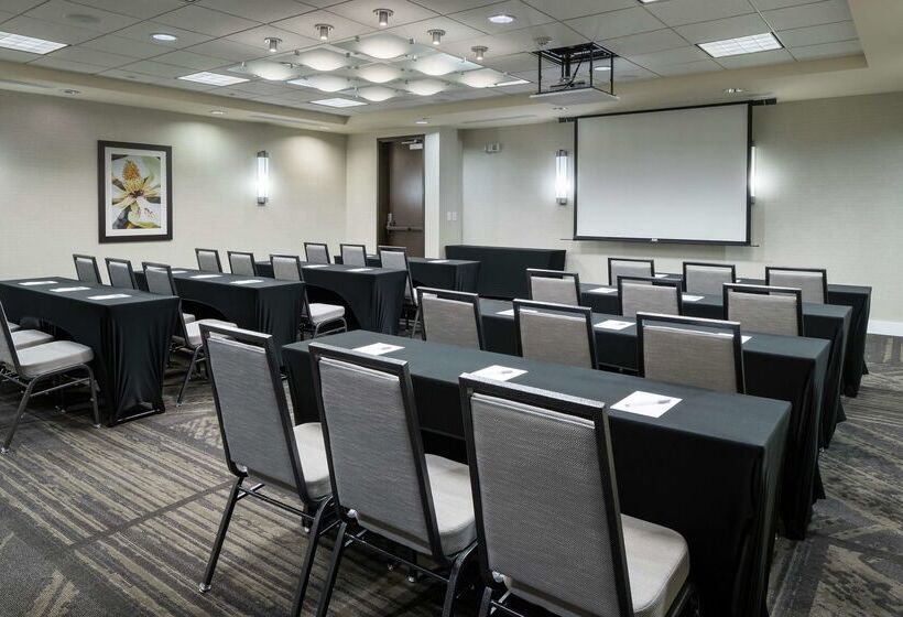فندق Hilton Garden Inn Dfw North Grapevine