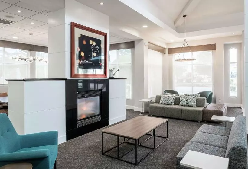 Отель Hilton Garden Inn Dfw North Grapevine