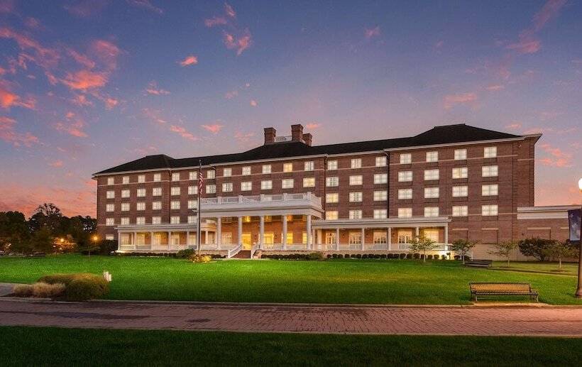 فندق Hilton Garden Inn Suffolk Riverfront