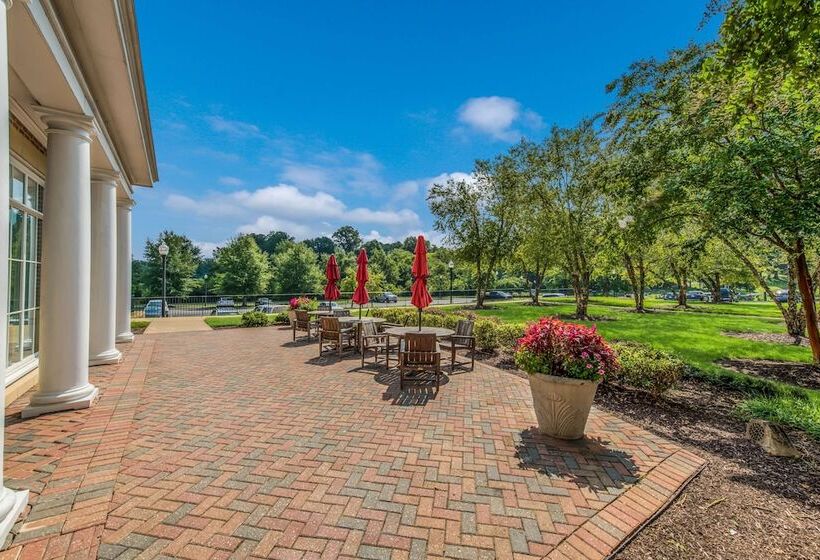 فندق Hilton Garden Inn Suffolk Riverfront