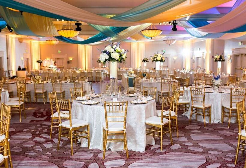 فندق Hilton Garden Inn Suffolk Riverfront