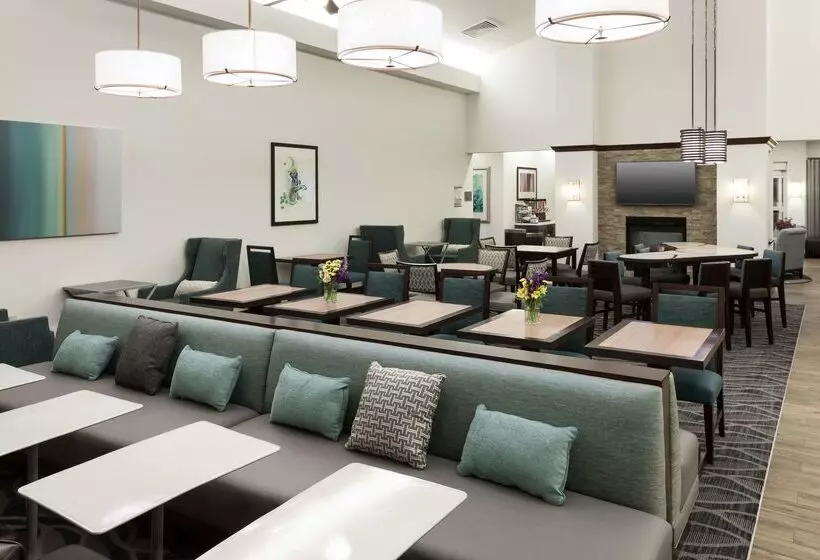 Отель Homewood Suites By Hilton Agoura Hills