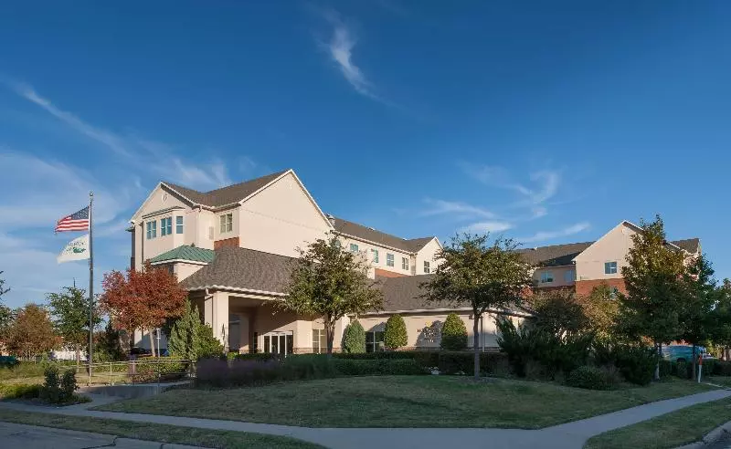 هتل Homewood Suites By Hilton Irvingdfw Airport
