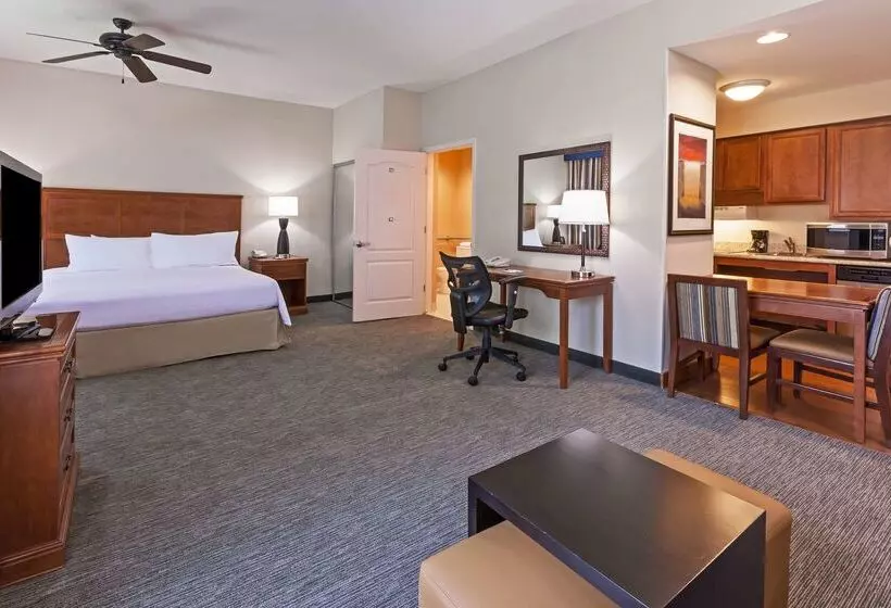 호텔 Homewood Suites By Hilton Laredo At Mall Del Norte