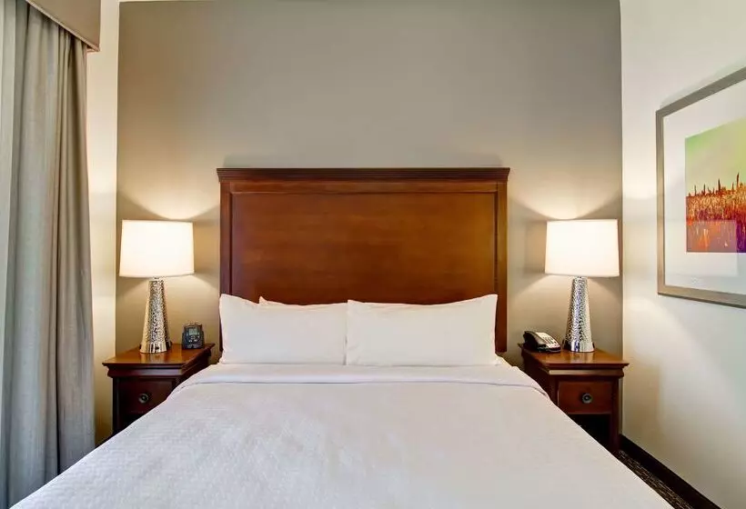 Отель Homewood Suites By Hilton Oklahoma Citywest