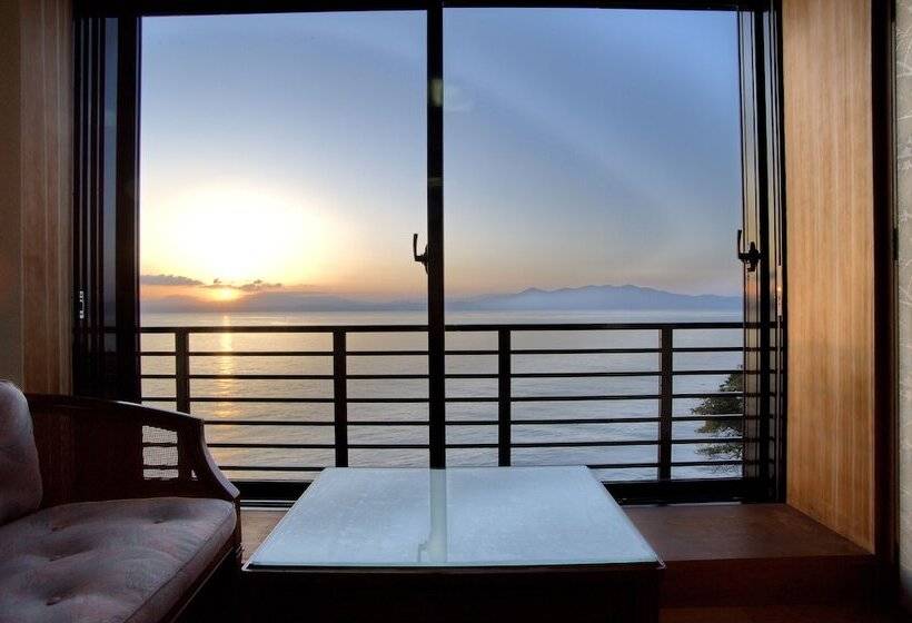 فندق Kagoshima Sunamushionsen Ibusuki Hakusuikan