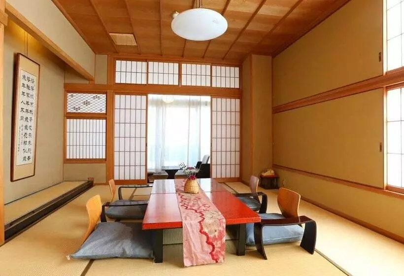 Отель Kamiyamada