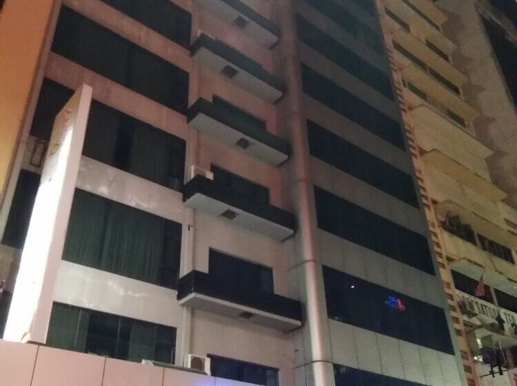 ホテル Kinabalu Daya