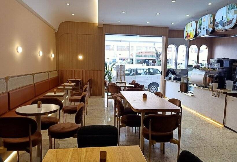 ホテル Kinabalu Daya