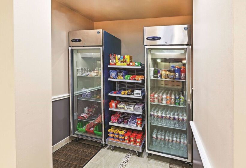 فندق La Quinta By Wyndham Granbury