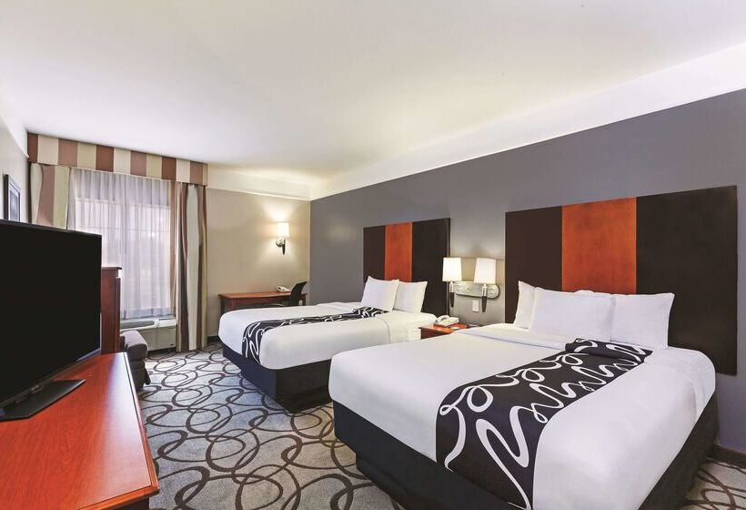 فندق La Quinta By Wyndham Granbury