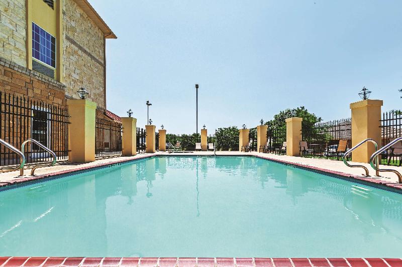 فندق La Quinta By Wyndham Granbury