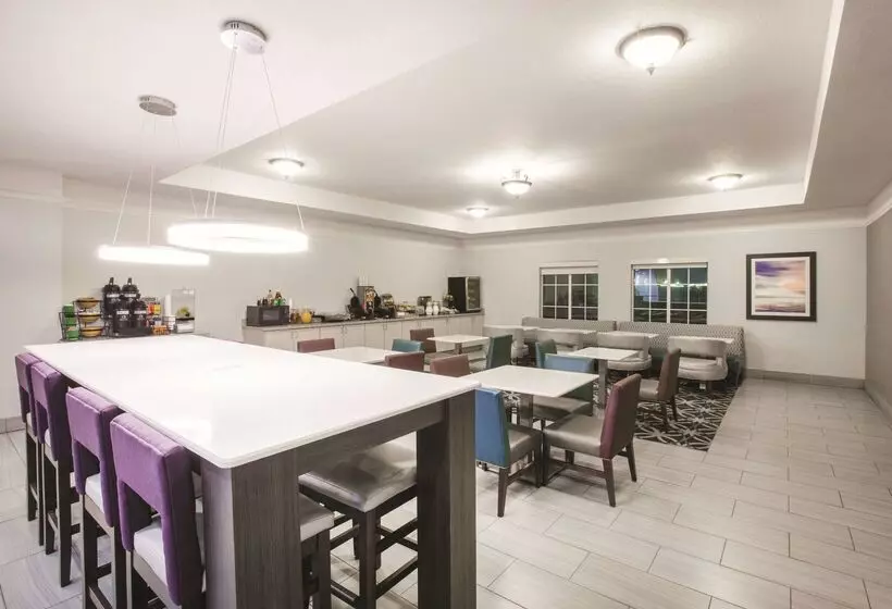 호텔 La Quinta By Wyndham Mansfield Tx