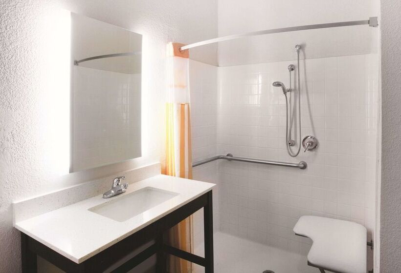 בית מלון כפרי La Quinta By Wyndham Mansfield Tx