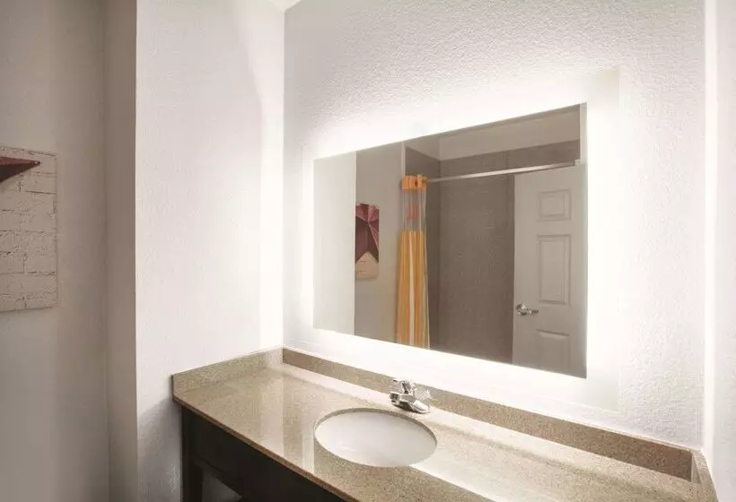 호텔 La Quinta By Wyndham Mansfield Tx