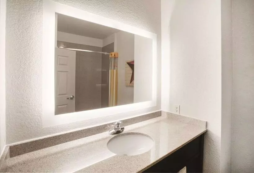 호텔 La Quinta By Wyndham Mansfield Tx