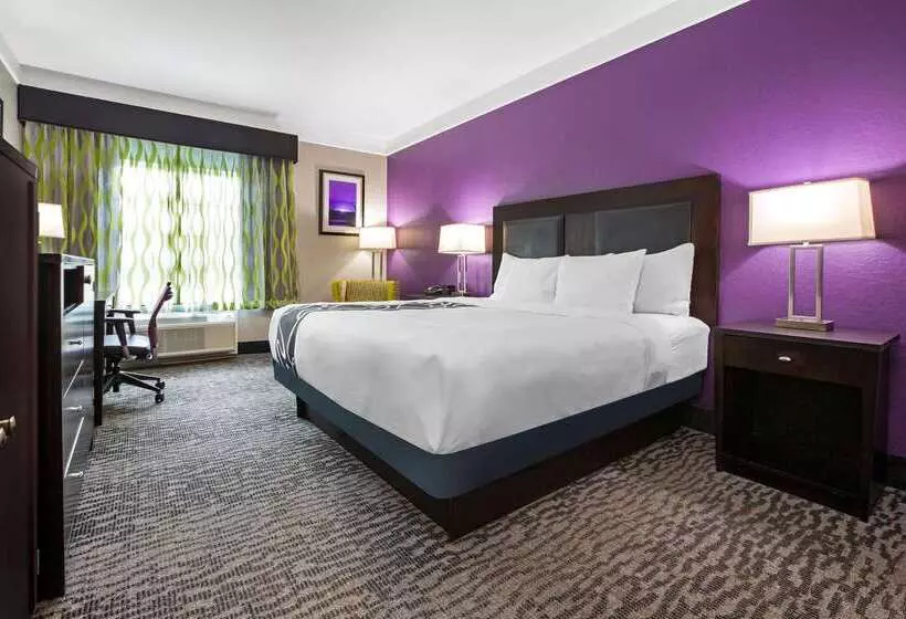 Otel La Quinta By Wyndham Pearland