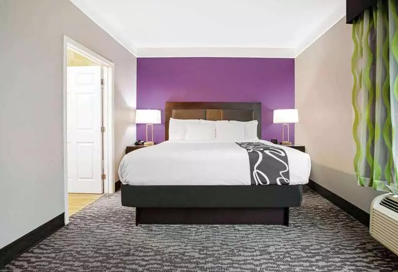 Otel La Quinta By Wyndham Pearland