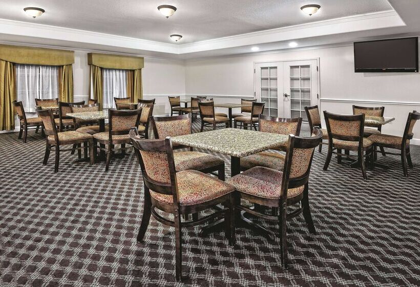 فندق La Quinta By Wyndham Stephenville