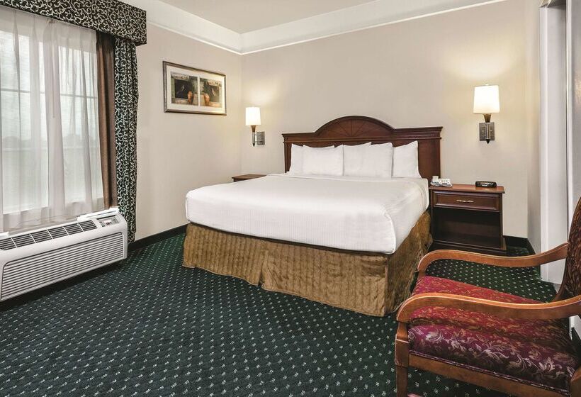 فندق La Quinta By Wyndham Stephenville