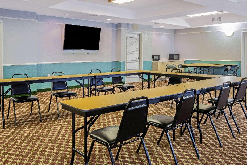 فندق La Quinta By Wyndham Stephenville