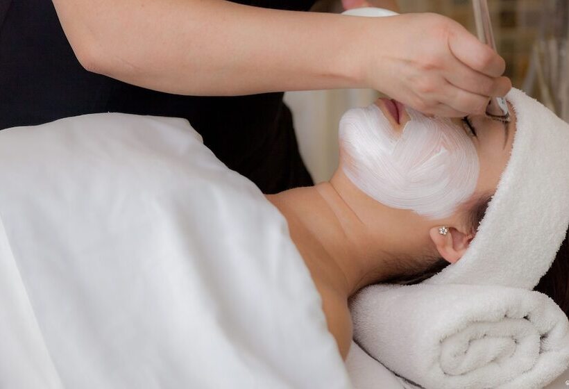 Le Parc Hotel, Beyond Stars