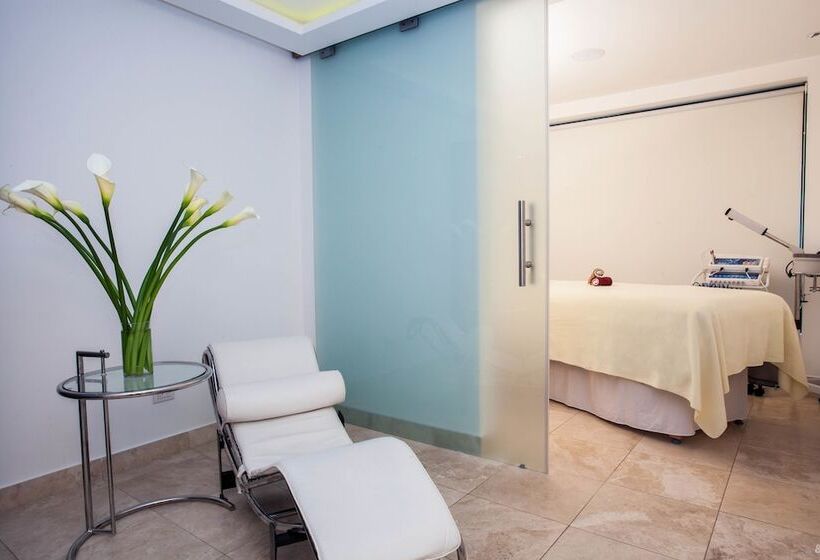 Le Parc Hotel, Beyond Stars