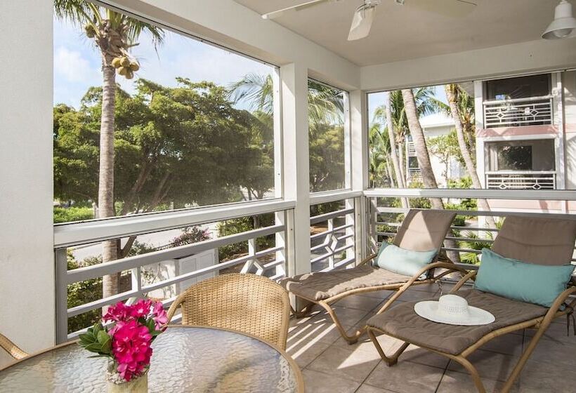 호텔 Ocean Club West