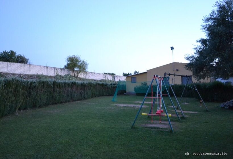 فندق ريفى Agriturismo La Maddalena