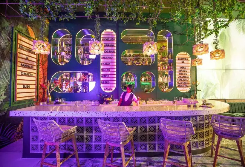 בית מלון כפרי Santa Barbara Beach & Golf Resort