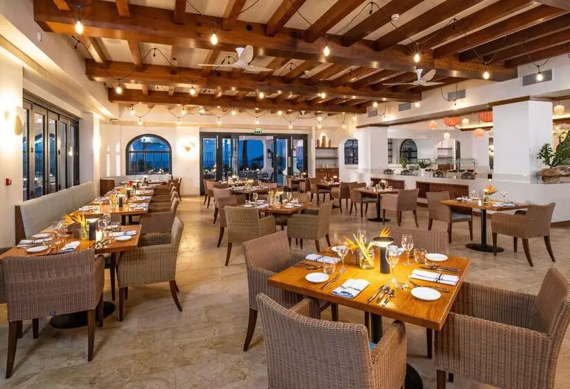 בית מלון כפרי Santa Barbara Beach & Golf Resort