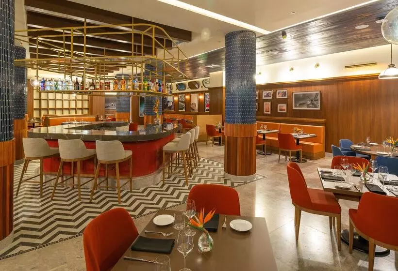 בית מלון כפרי Santa Barbara Beach & Golf Resort