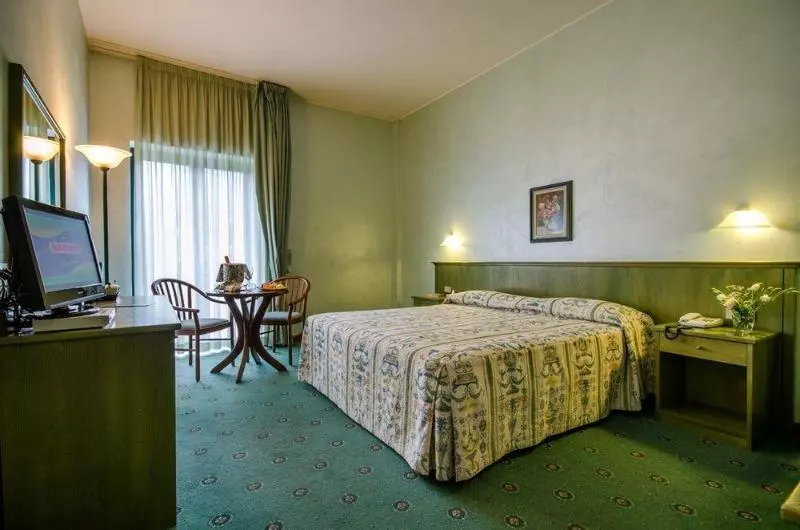 ホテル Santacroce Meeting