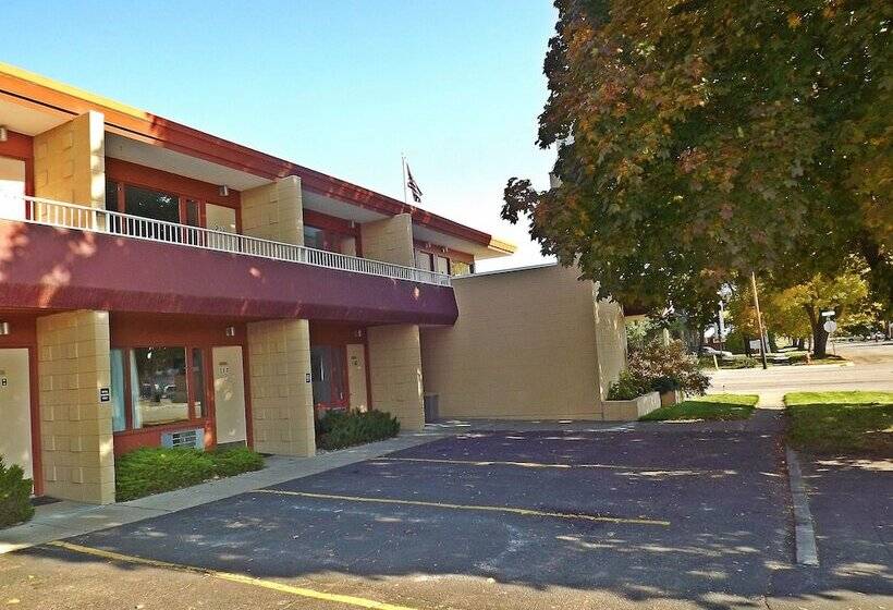 فندق Travelodge By Wyndham Kalispell