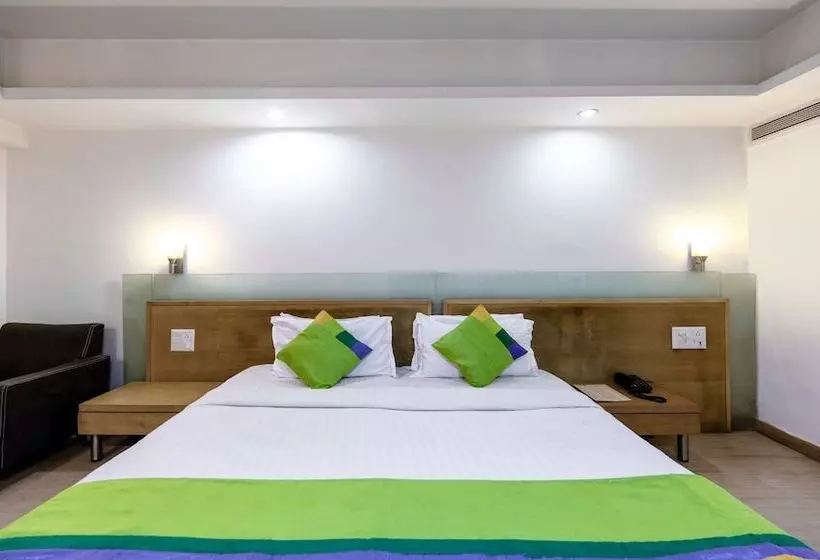 Fabhotel Cambay Sapphire
