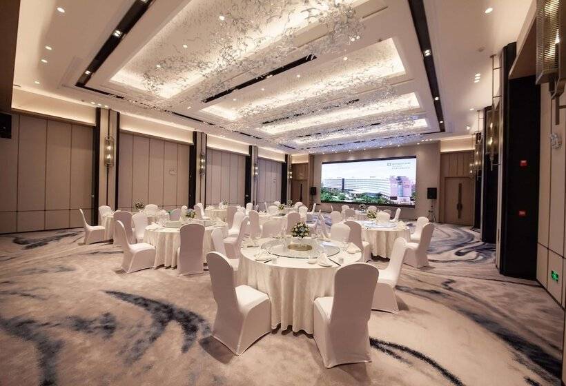 فندق Wyndham Qingdao