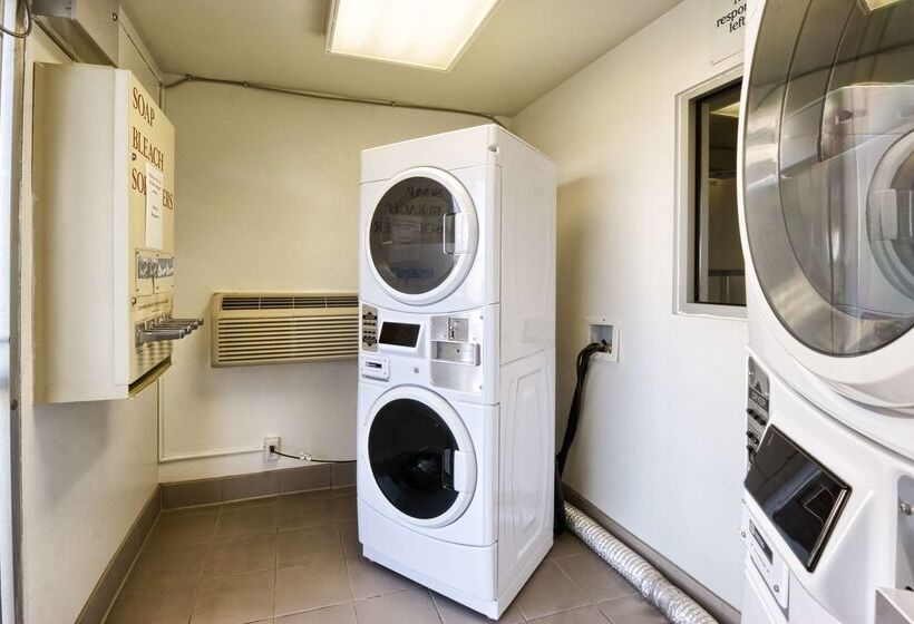 Motel 6 Pendleton, Or