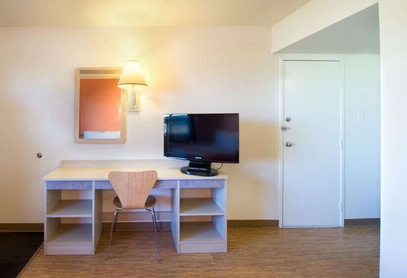 Motel 6 Pendleton, Or