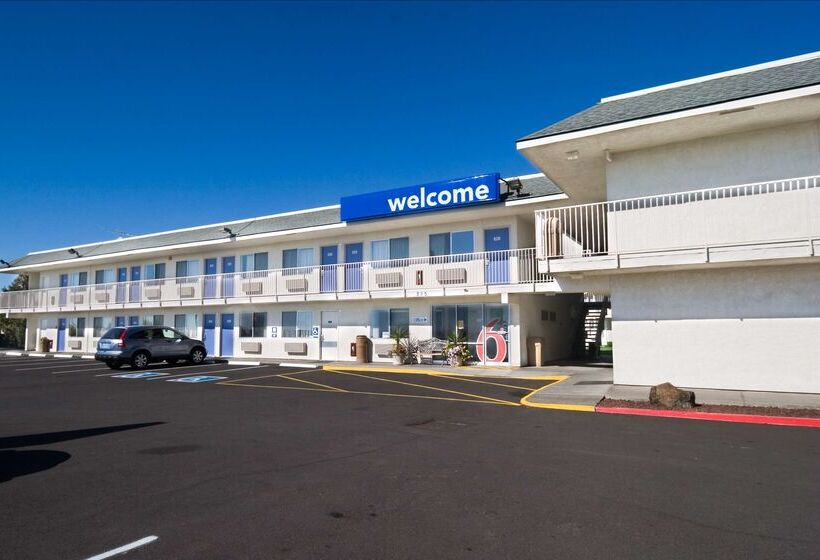 Motel 6 Pendleton, Or