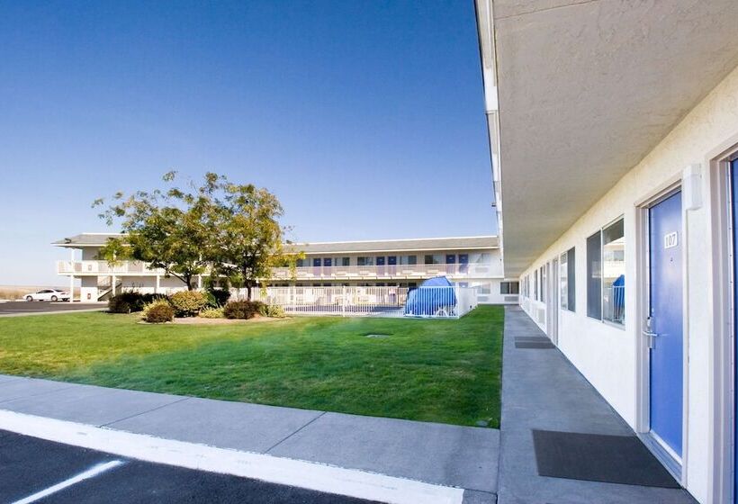 Motel 6 Pendleton, Or