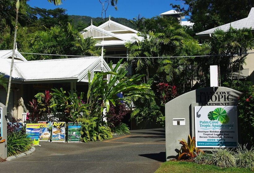 Palm Cove Tropic Apartments