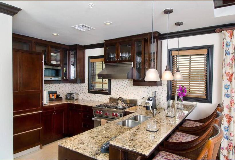 Scrub Island Resort, Spa & Marina