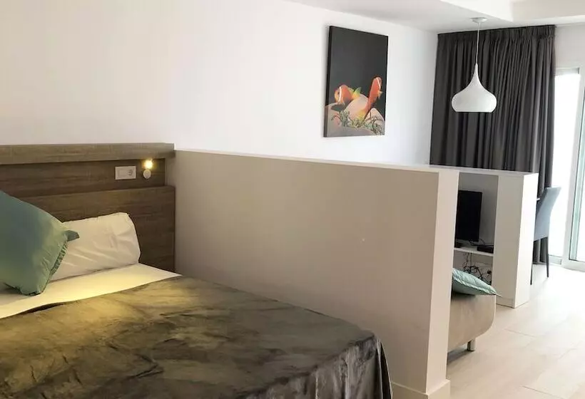 Calypso Boutique Apartments