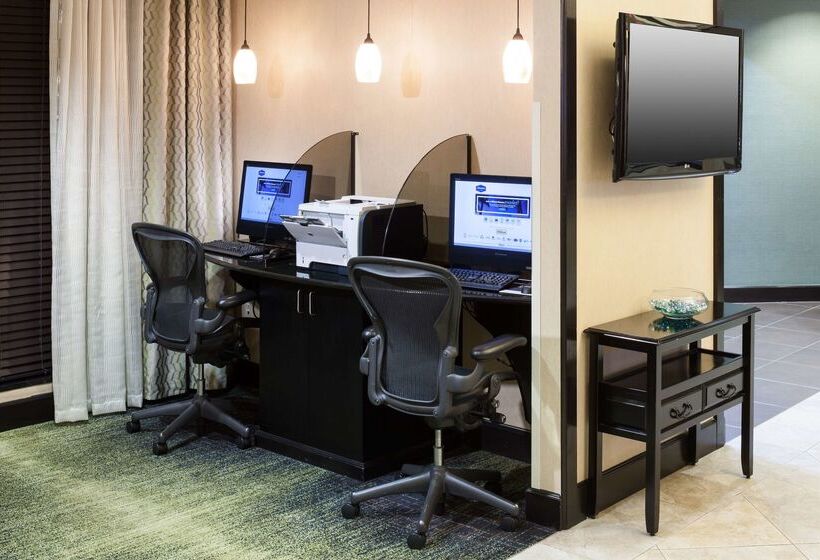 Hampton Inn & Suites Gainesvilledowntown