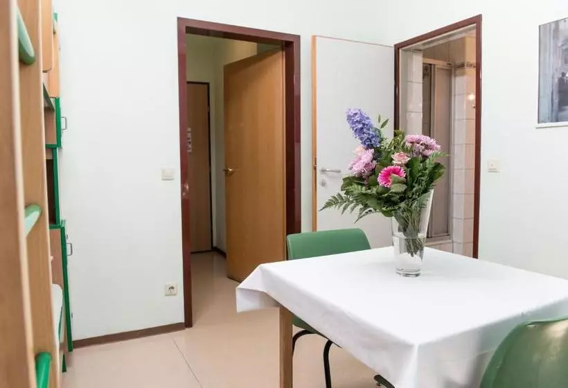 Hostel Vienna Hütteldorf