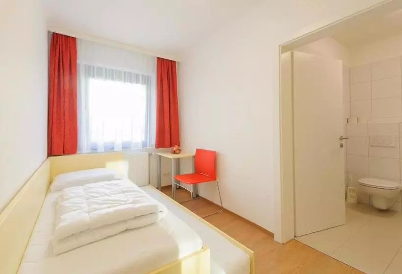 Hostel Vienna Hütteldorf