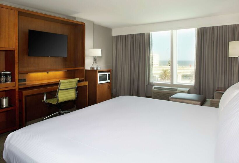Doubletree By Hilton Hotel Biloxi