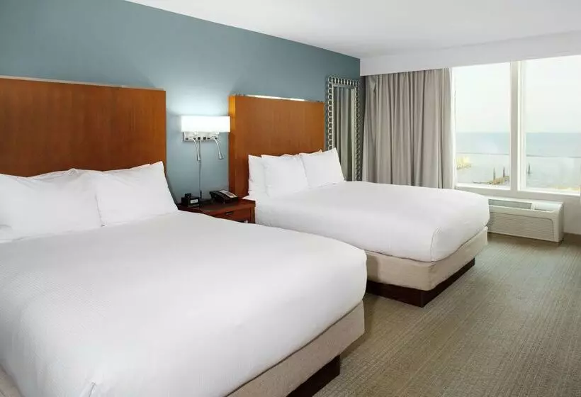 Doubletree By Hilton Hotel Biloxi